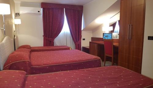 Superior Quadruple Room
