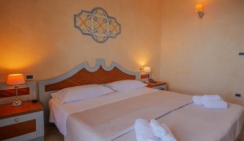 Queen Room with Sea View