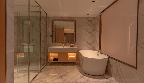 Deluxe Double Room with Bath