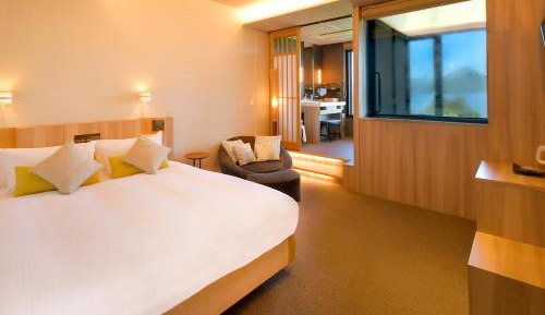Superior Double Room with Cypress Onsen View Bath - Non-Smoking