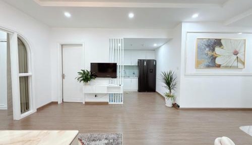 Two-Bedroom Apartment with Balcony