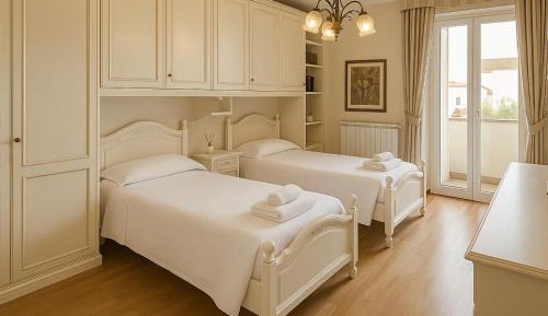 Twin Room with Balcony