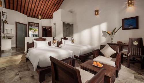 Deluxe Double or Twin Room with Garden View