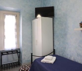 Single Room with Private Bathroom