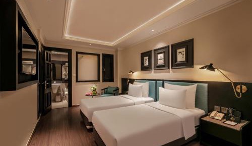 Deluxe Twin Room, Bathtub - No Window