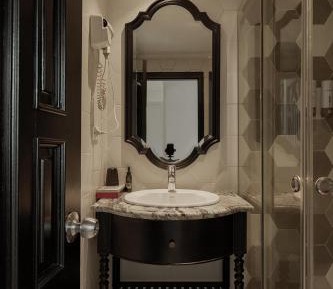 King Suite with Balcony