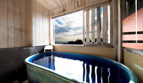 Twin Room with Private Bathroom