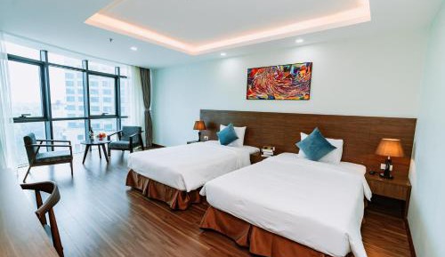 Double or Twin Room with City View