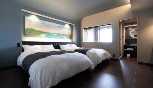 Two-Bedroom Suite
