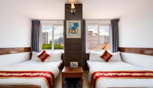 Premium Deluxe Twin Room