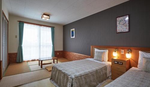 Japanese-Western Style Room (Main Building) - No View Specified