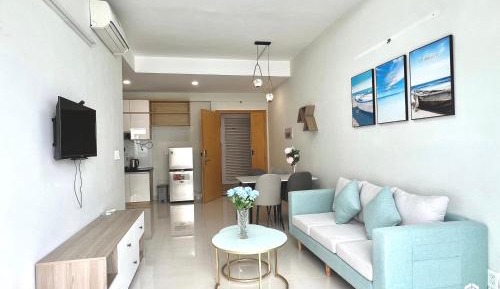 Apartment with Pool View 