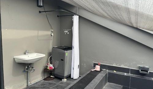 Double or Twin Room with Private Bathroom