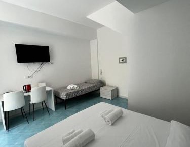 Triple Room with Private Bathroom