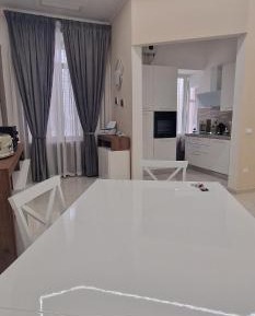 Three-Bedroom Deluxe Apartment