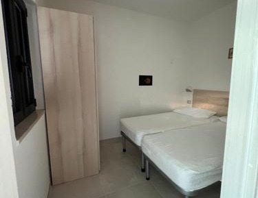 One-Bedroom Bungalow