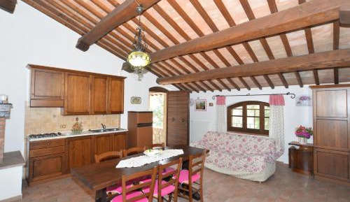 Deluxe One-Bedroom Apartment with Garden View