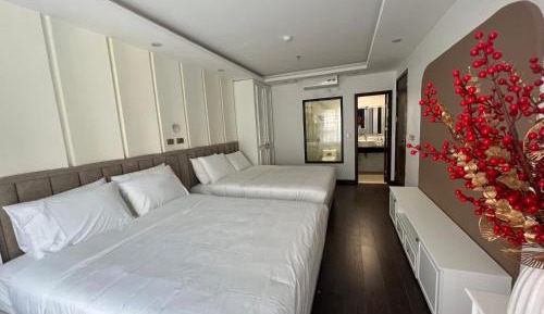 Deluxe Family Room