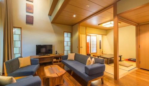 Japanese-Style Room