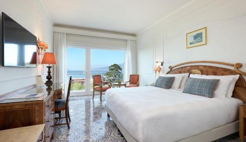Premier Double or Twin Room with Sea View