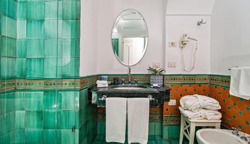 Superior Double Room with Balcony and Sea View