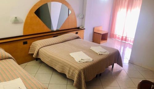 Classic Triple Room