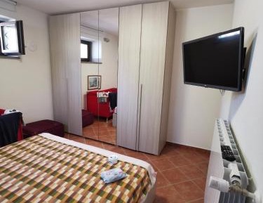 One-Bedroom House