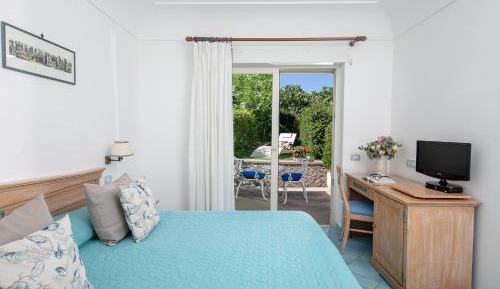 Junior Suite with Terrace