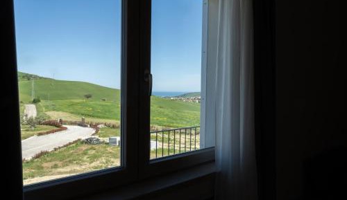 Deluxe Triple Room with Sea View