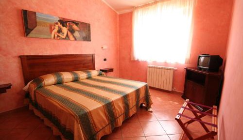 Large Double Room