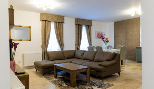 Apartment - Split Level