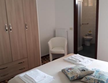Standard Triple Room with Sea View