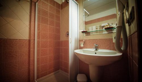 Classic Double or Twin Room with extra bed