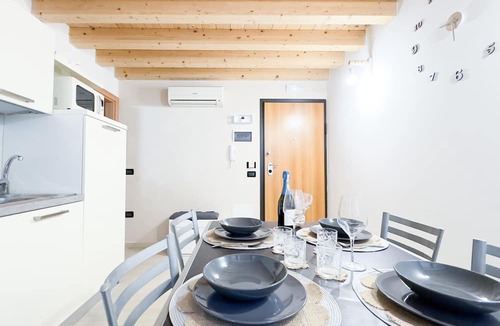 Chioggia Apartment | Romantic Flower - One Bedroom Apartment, Sleeps 4