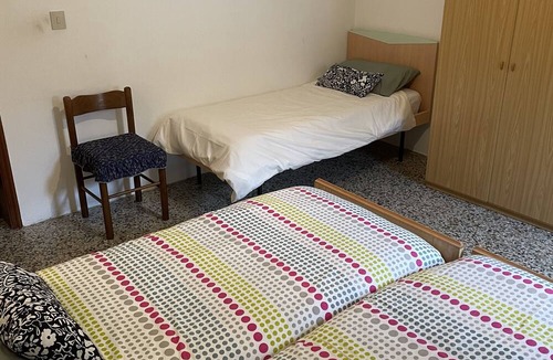 Bisenti Apartment | Charming Central Bisenti Getaway with Garden and off street parking