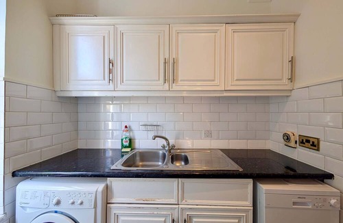 Cantelowes Apartment | Cozy 1 Bedroom Apartment in Kentish Town