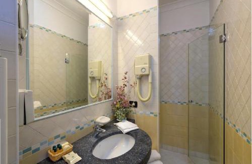 Ischia Porto Hotel | Le Querce Resort Sea Thermae & Spa