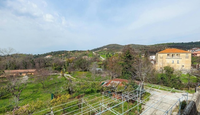 Flat In The Center Of Ceraso For Up To 8 People