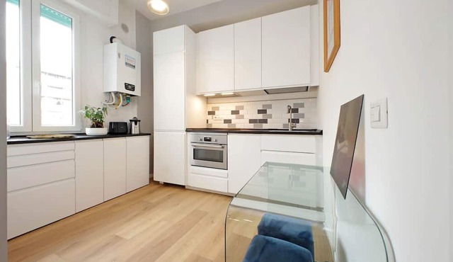 Apartment in Rome with 1 bedrooms sleeps 4