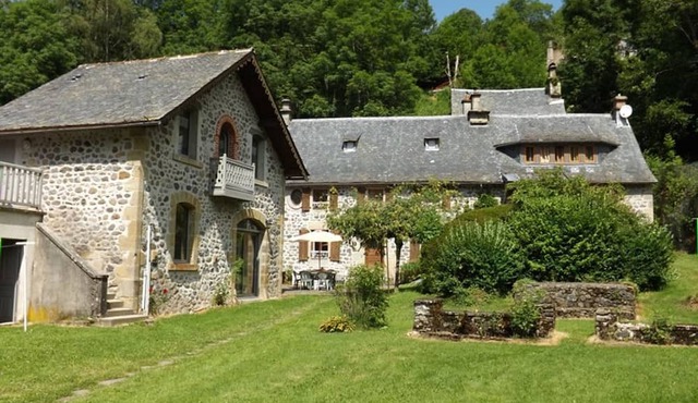 Gite Mandailles-Saint-Julien, 3 bedrooms, 6 persons