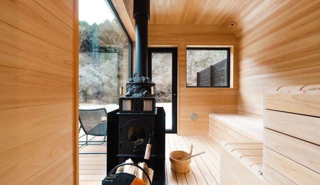 Building G / Tsuru Yamanashi