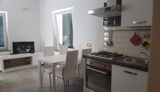 Casa nel cuore di Lacco Ameno: a piedi alle terme Negombo, mare e ristoranti